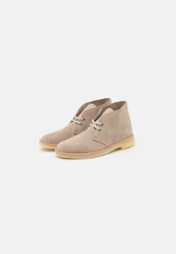 Clarks Originals DESERT BOOT - Sportlicher Schnürer - Sand -Günstiges Mode Verkaufsgeschäft 04e0baa819d1412aa408d6aca85cf032