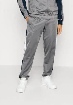 Champion NEW YORK YANKEES TRACKSUIT - Trainingsanzug - Grey/dark Blue -Günstiges Mode Verkaufsgeschäft 09afb83d5b1b44319270892c4127e021