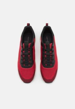 Pier One Sneaker Low - Red -Günstiges Mode Verkaufsgeschäft 0f2434c960364023850d7aba039d6138