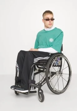 YOURTURN UNISEX - T-Shirt Print - Green -Günstiges Mode Verkaufsgeschäft 182119cd7d244d3eb03c38f45e879a26