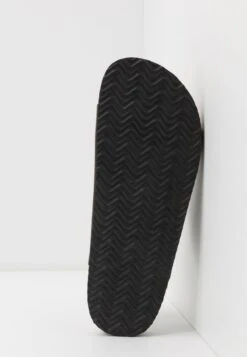 Pier One UNISEX - Hausschuh - Brown -Günstiges Mode Verkaufsgeschäft 23e143c048ee4fd8b5e22a3556ccfbfb