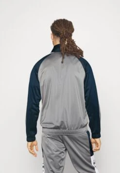 Champion NEW YORK YANKEES TRACKSUIT - Trainingsanzug - Grey/dark Blue -Günstiges Mode Verkaufsgeschäft 23e8c4dee90c4814b4864ca1566e4502