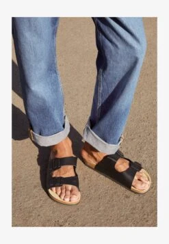 Pier One UNISEX - Hausschuh - Black -Günstiges Mode Verkaufsgeschäft 24272c78a40c4e589b9d280fcb0d7a40