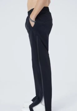 MIT REISSVERSCHLUSS - Jogginghose - Schwarz -Günstiges Mode Verkaufsgeschäft 5c8e42185b5841798ae2400f78b286b5