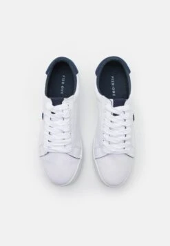 Pier One Sneaker Low - White 9 Pier One Sneaker Low - White -Günstiges Mode Verkaufsgeschäft 73f6fbdbaa31443c96672472f534f48e