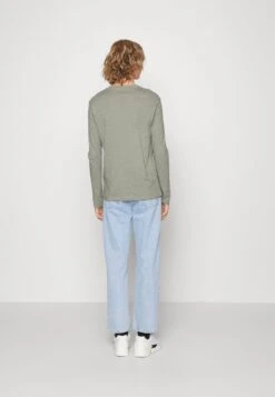 Pier One 5 PACK - Langarmshirt - Black/dark Blue/stone 8 Pier One 5 PACK - Langarmshirt - Black/dark Blue/stone -Günstiges Mode Verkaufsgeschäft 8c24bc676a254072a665adeab726f9f5