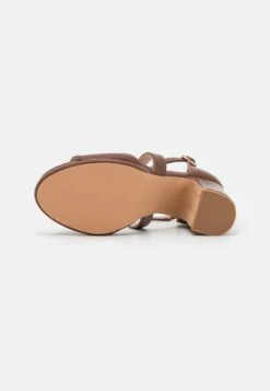 Anna Field Riemensandalette - Cognac 10 Anna Field Riemensandalette - Cognac -Günstiges Mode Verkaufsgeschäft a1ba4b2845bb400fa21745c60411fa0a