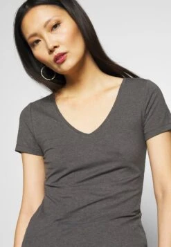 Anna Field 3 PACK - T-Shirt Basic - Black, White -Günstiges Mode Verkaufsgeschäft c7a6b2b345ee483ca979cbe4d3dc88bc