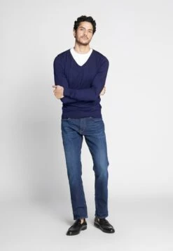 Pier One 4 PACK - T-Shirt Basic - Black/white/blue -Günstiges Mode Verkaufsgeschäft d4a00152e448437a88ecae7271a6d961 1