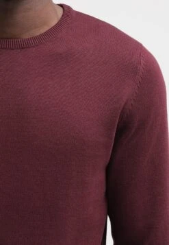 Pier One BASIC CREWNECK - Strickpullover - Bordeaux -Günstiges Mode Verkaufsgeschäft d715837f4bae40fc8cff240ff173ecfa