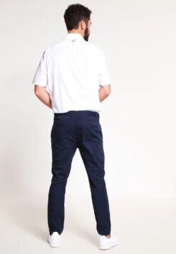 Pier One SLIM FIT CHINO - Chino - Dark Blue -Günstiges Mode Verkaufsgeschäft d781d37eda76425a93e9a0a3b37f56fe