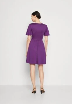 Anna Field Jerseykleid - Purple -Günstiges Mode Verkaufsgeschäft dd7a98032f694f0f8b8e327bb86419d7