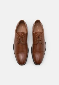 Pier One Schnürer - Tan -Günstiges Mode Verkaufsgeschäft e70dfd7585884f65bc3154a31f3e955e