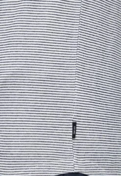 Indicode Jeans IDMORLER - T-Shirt Print - Off-white -Günstiges Mode Verkaufsgeschäft e7ac48232b594e678964cb9ede5823b3