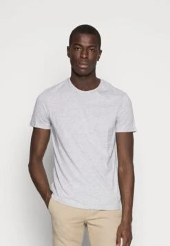 Pier One 5 PACK - T-Shirt Basic - Dark Blue/grey/khaki -Günstiges Mode Verkaufsgeschäft fb97d3a70f594235aa02f60b48ba6fae