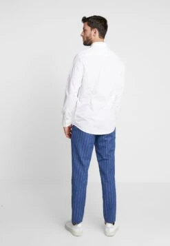 Pier One 2 PACK - Businesshemd - White 8 Pier One 2 PACK - Businesshemd - White -Günstiges Mode Verkaufsgeschäft fe3882eaf28b48838ea76cbb4b0ad904